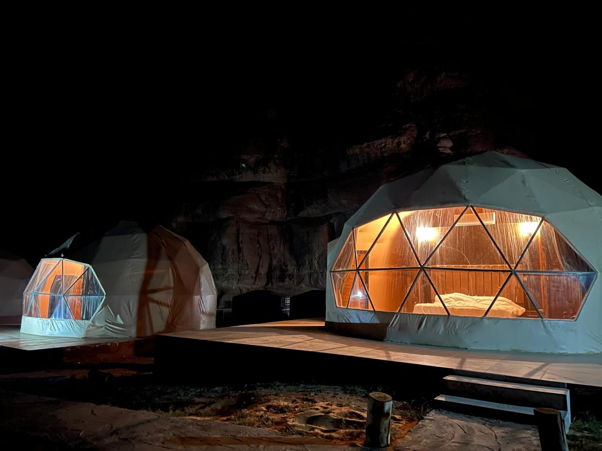 Scarlet Luxury Camp Ram Vadisi Dış mekan fotoğraf