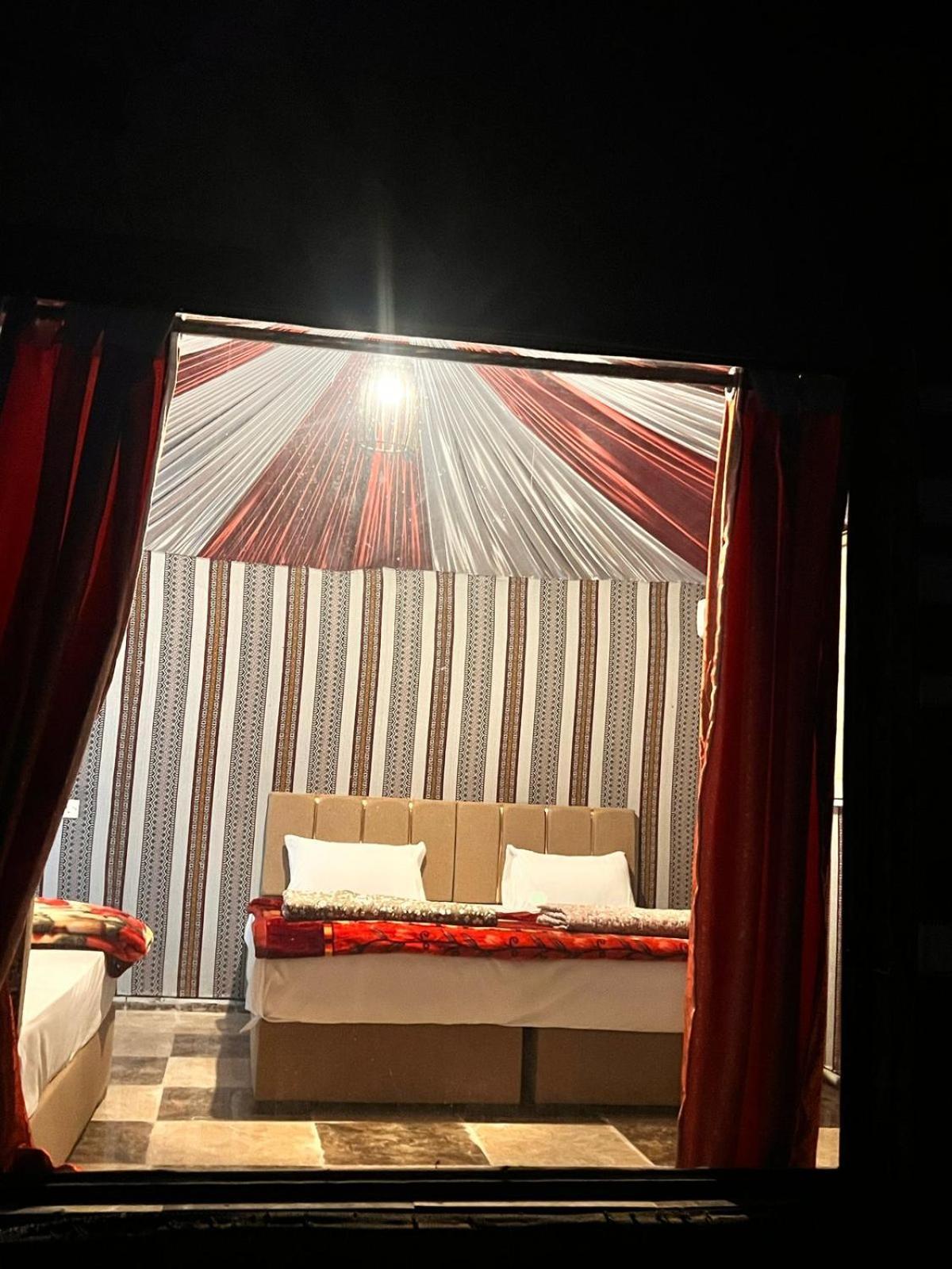 Scarlet Luxury Camp Ram Vadisi Dış mekan fotoğraf