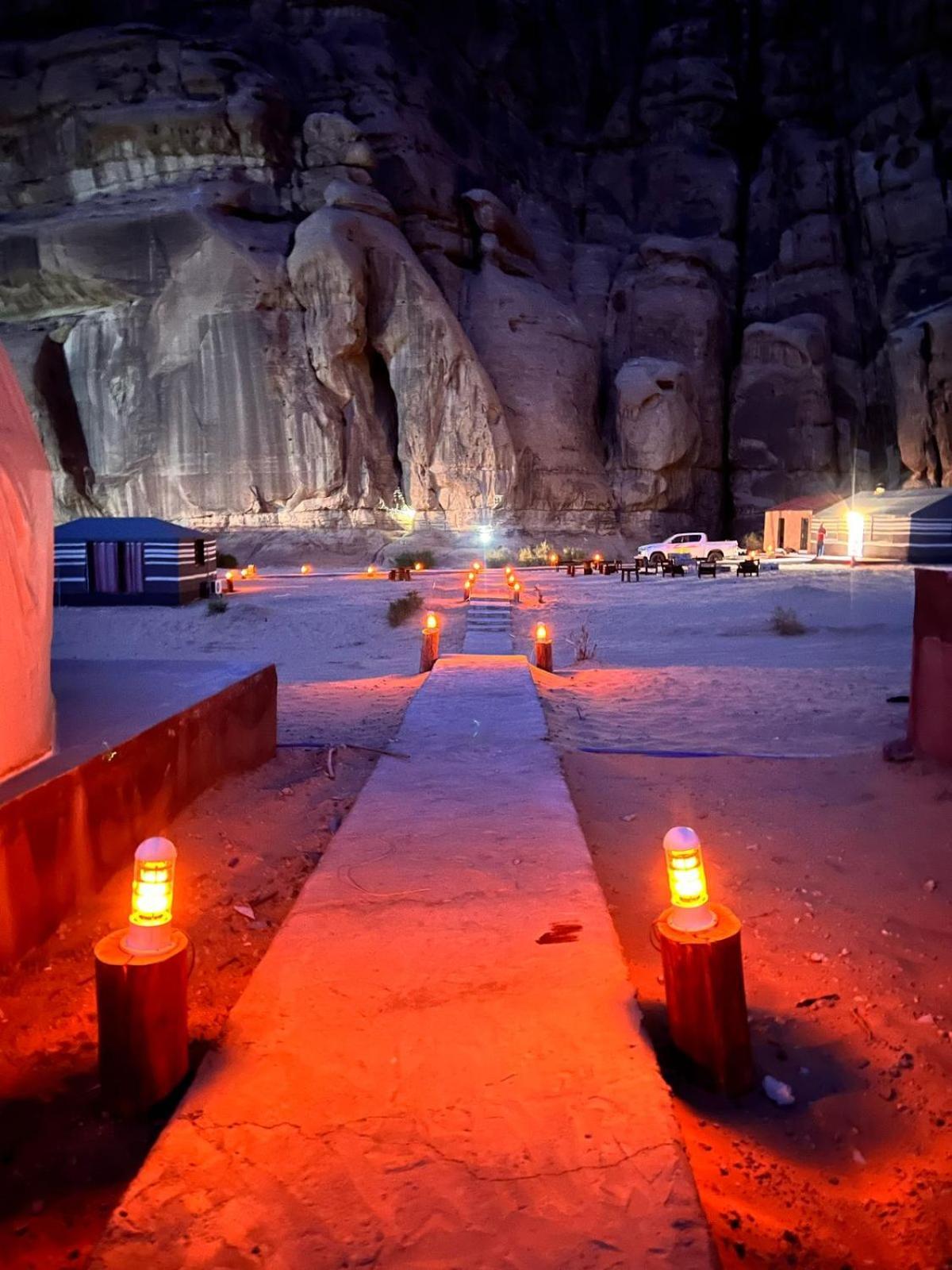 Scarlet Luxury Camp Ram Vadisi Dış mekan fotoğraf